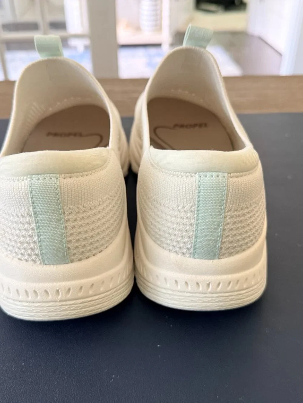New Dansko Pep Knit Slip-On Shoe in White Size 40 (US 9.5-10) Without Box